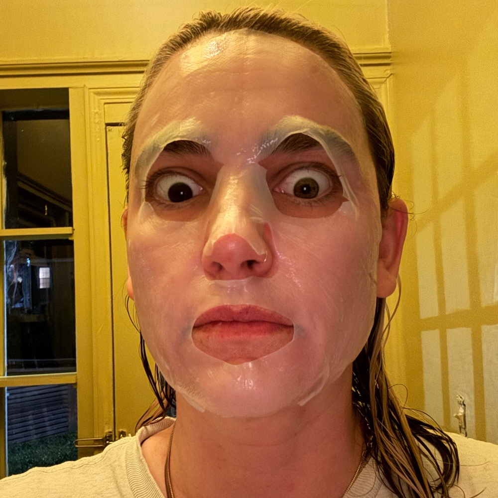 Meet your Posher, Zita